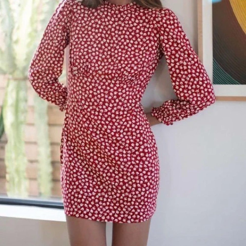 Reformation Leora Dress | Size: 2 | Color: Red + White Floral - Picture 2 of 8